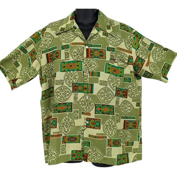 Vintage 1960s Men's Hawaiian Aloha Shirt KOAPAKA Green Crepe Fabric Tiki Pattern - Picture 1 of 8